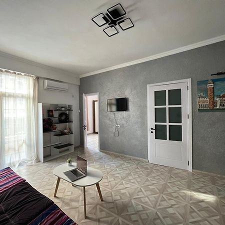 Apartment Sunny Mood Tbilisi Exterior foto